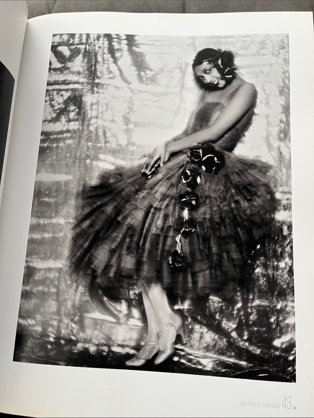 Jean Patou A Fashionable Life - Pink Hardcover Fashion Book - Picture 4 of 7